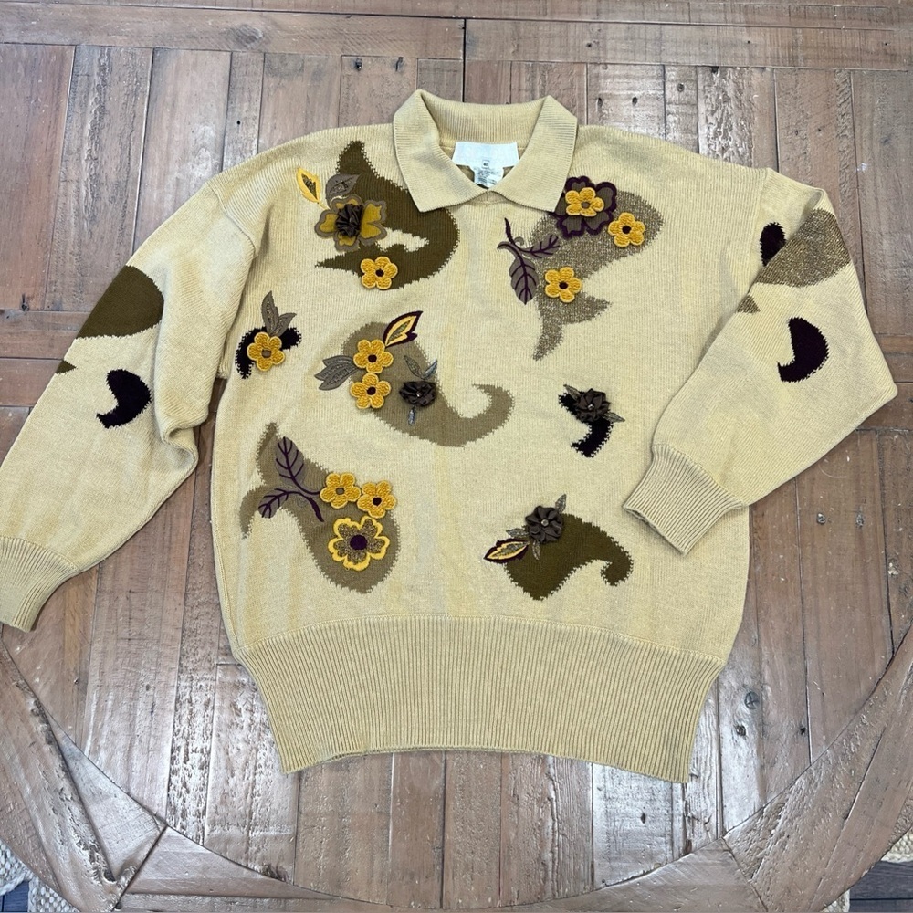 Escada 1980s Sweater EU 40 US 8 Cashmere Wool Oversize Paisley Floral Collared
